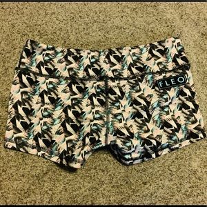 Fleo shorts